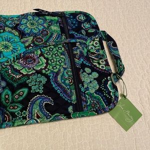 Vera Bradley hanging organizer